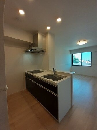 レジデンスnoaの物件内観写真